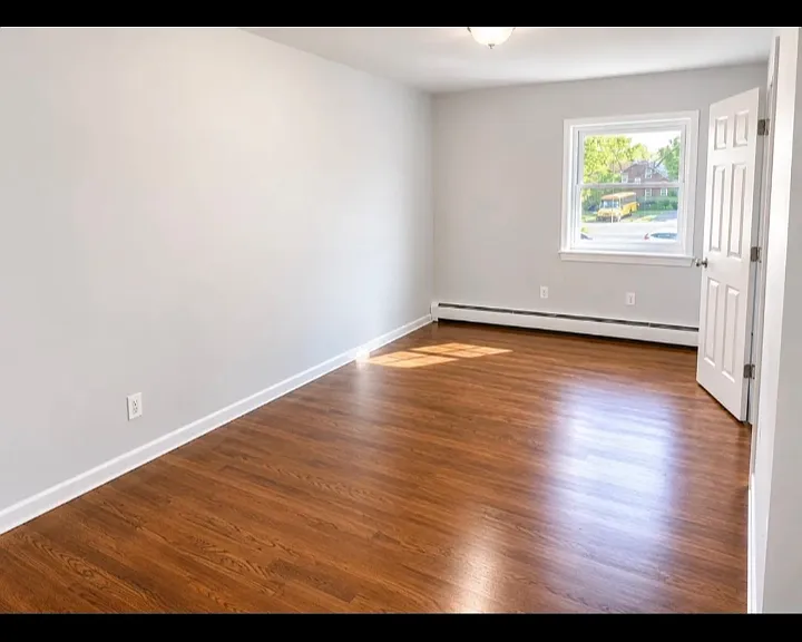 291 Wainwright St #20L — Photo 4