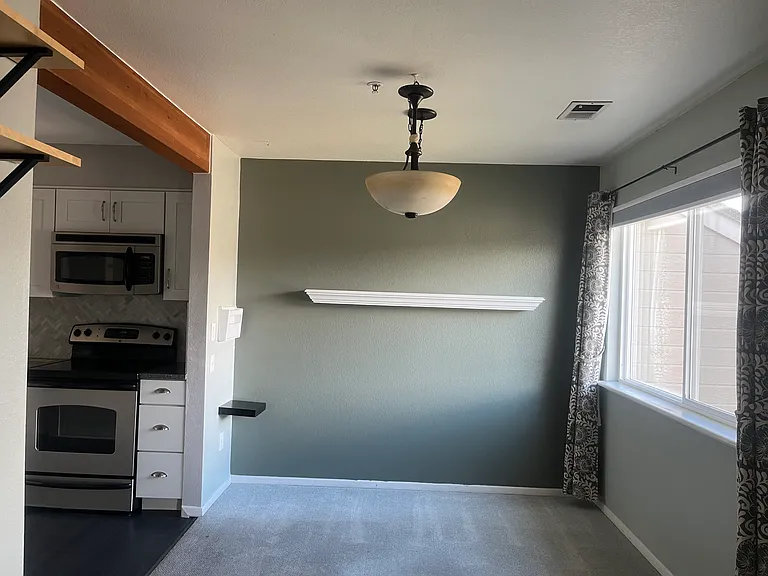 5530 Stonewall Pl — Photo 2