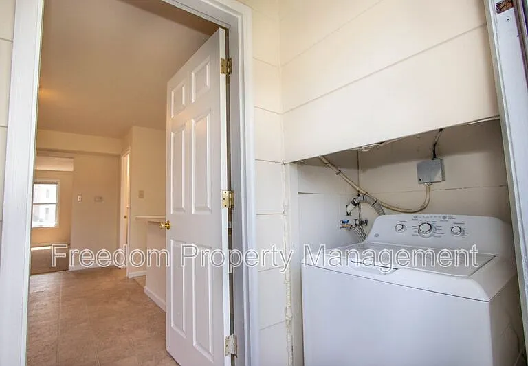 9206 Hood Rd — Photo 12