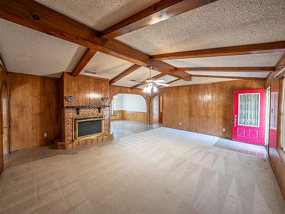 4th image of 2709 Baylor St