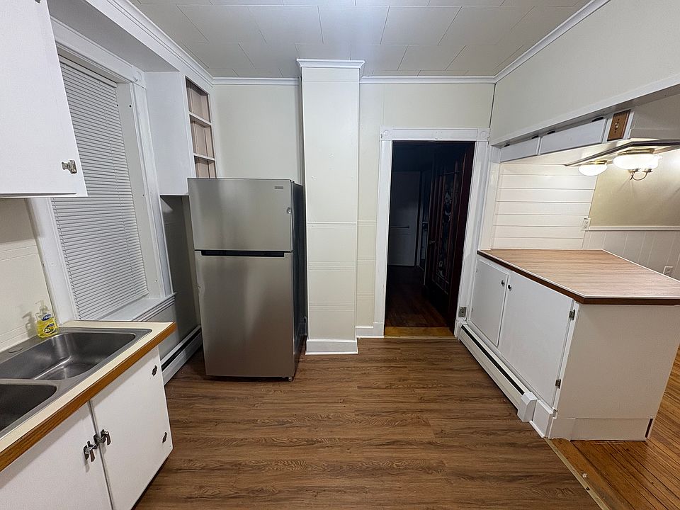 1st image of 396 Sabattus St Floor 1