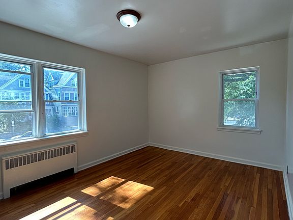3rd image of 2615 John F Kennedy Blvd APT 204