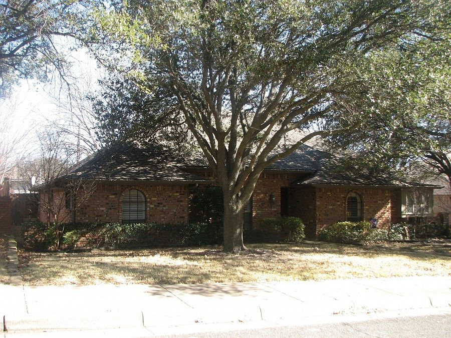 2nd image of 7226 Claybrook Dr