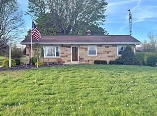 626 E Elnora St, Odon, IN 47562