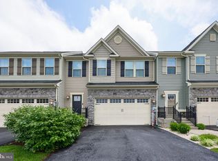 4050 Silver Charm Ct, Harrisburg, PA 17112