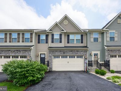 4050 Silver Charm Ct, Harrisburg, PA, 17112