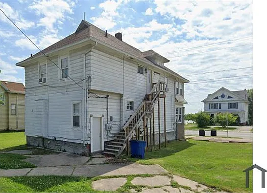 2594 Broadway St #1 — Photo 1