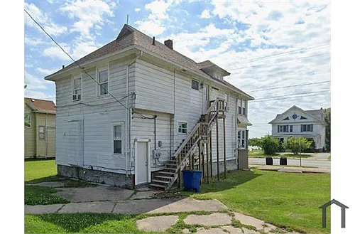 2594 Broadway St #1 Photo 1