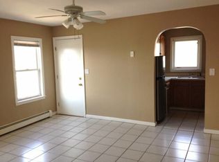 87 Columbia St #1, Fall River, MA 02721