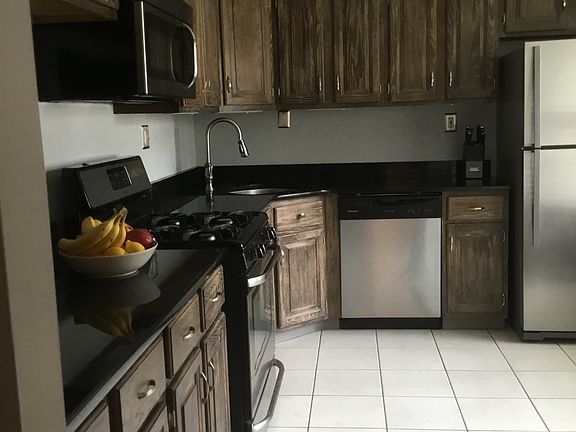 4th image of 25 Pagoda Ct
