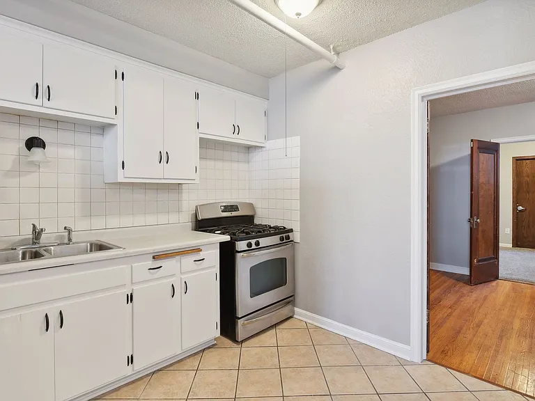 3322 Blaisdell Ave South — Photo 10