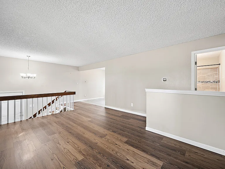 7530 Deer Trl — Photo 10
