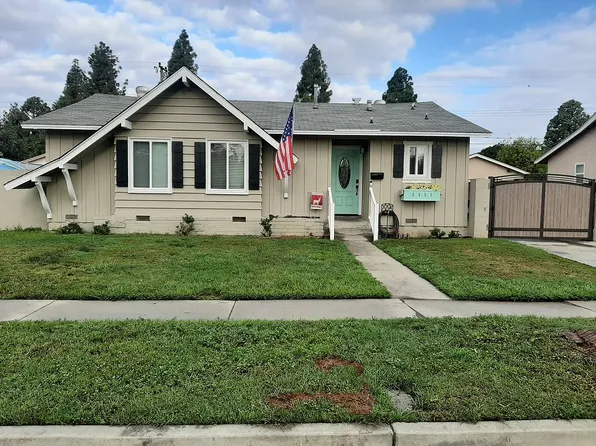 3551 Ely Ave, Long Beach, CA 90808