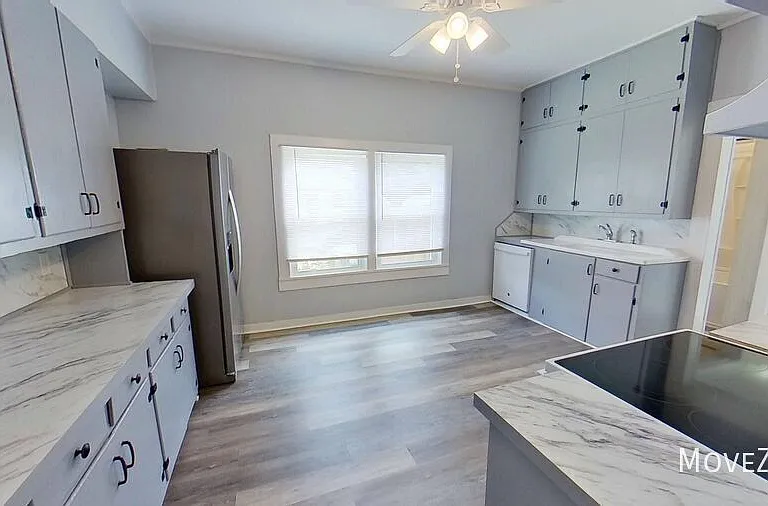 226 Cummings St — Photo 20