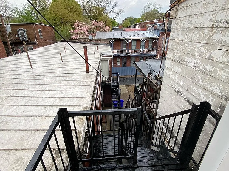 707 N 2nd St #5 — Photo 14