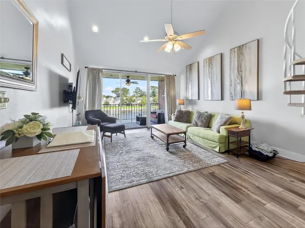 12600 Melville Dr APT 328B, Montgomery, TX 77356