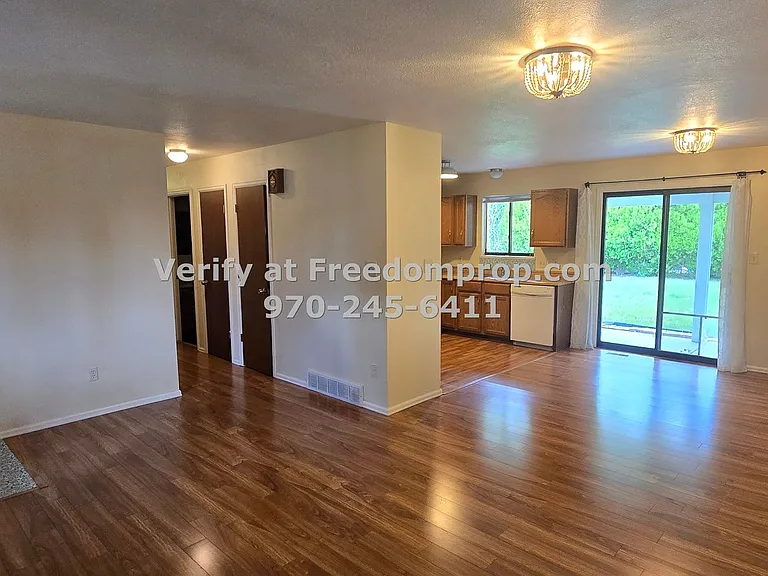175 Applewood Dr — Photo 4