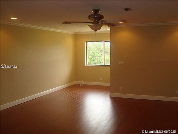4th image of 9017 NW 38th Dr #3