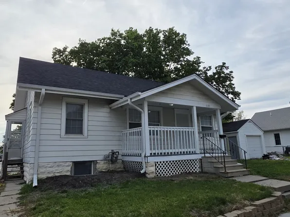 1121 N 24th St, Lincoln, NE 68503