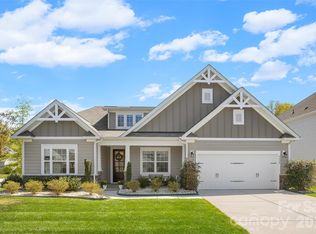 4620 Sagewood Park Rd, Matthews, NC 28105