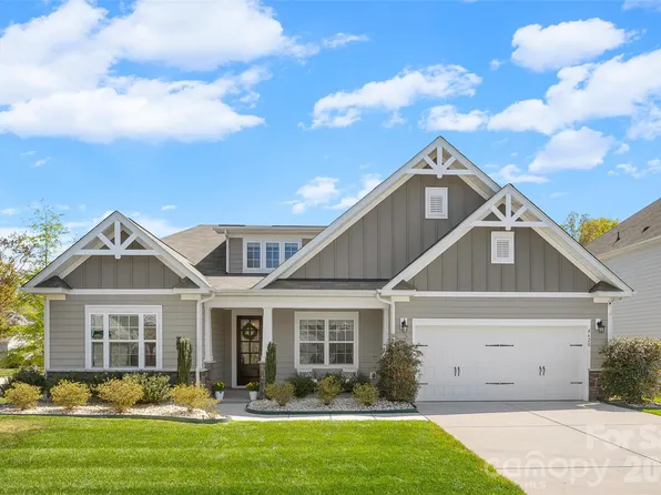 4620 Sagewood Park Rd, Matthews, NC 28105