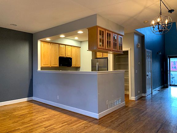 Kitchen/dining area