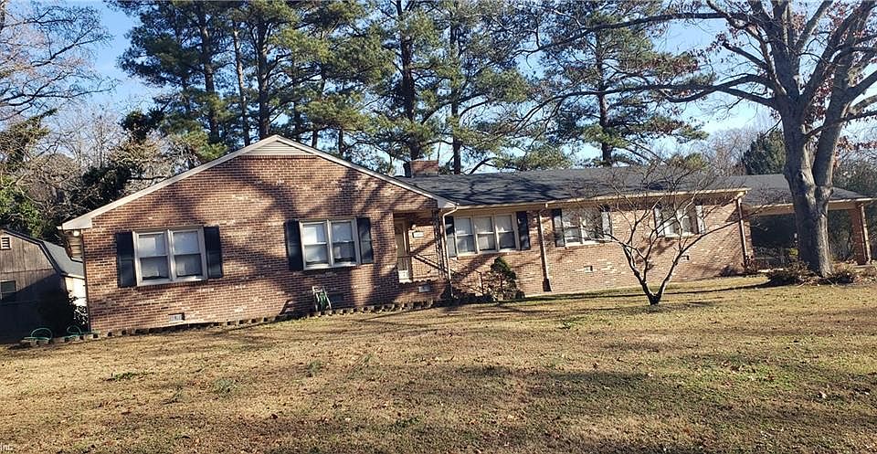 1st image of 23095 Scottswood Dr