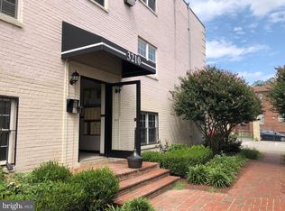 3210 8th St SE APT 6, Washington, DC 20032