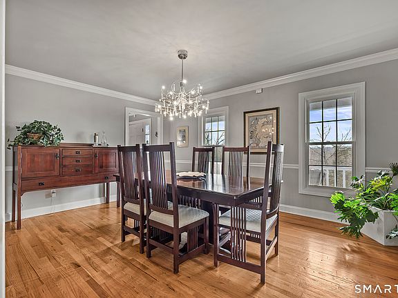 4th image of 43 Regan Road