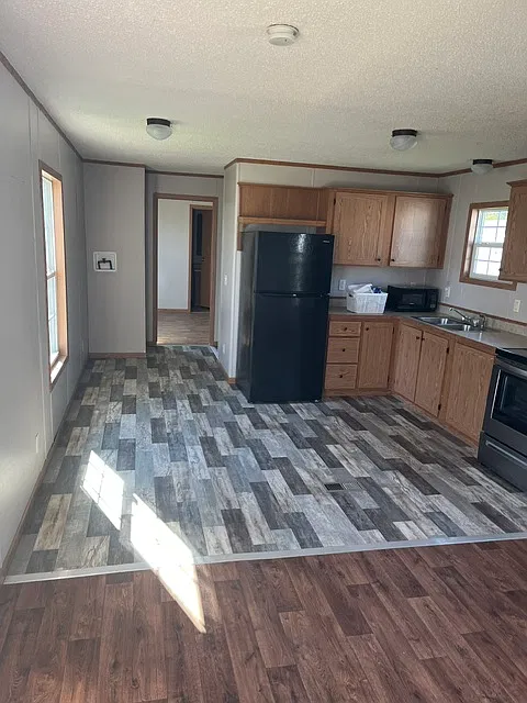 3 bed, 952 sqft, $1,215 — Photo 4