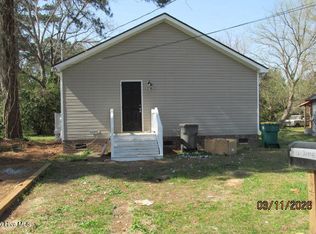 316 Edens Avenue, Lumberton, NC 28358