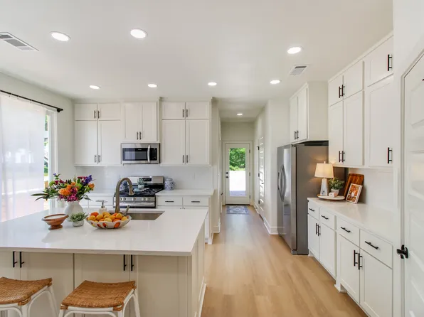 1010 W 10th Ave, Stillwater, OK 74074