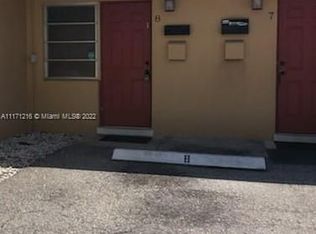 330 Southwind Dr APT 8, North Palm Beach, FL 33408