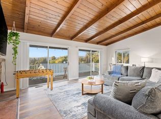 321 W Kalmia St W #A, Fallbrook, CA 92028