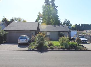 3390 Wisteria St, Eugene, OR 97404