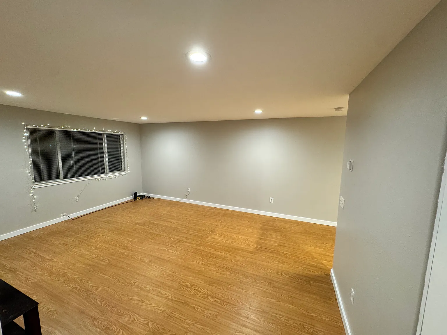 2 bed, 750 sqft, $2,150 — Photo 3