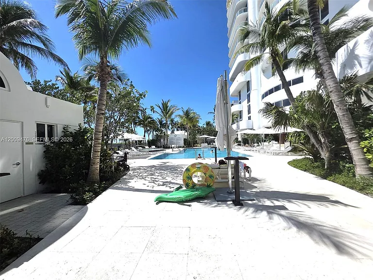 6365 Collins Ave #4311 — Photo 16