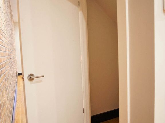 5th image of 704 Macdonough St APT 1A