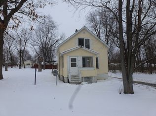 1314 Summit Ave, Aurora, IL 60505