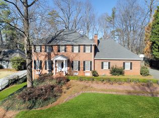 560 Cambridge Way, Sandy Springs, GA 30328