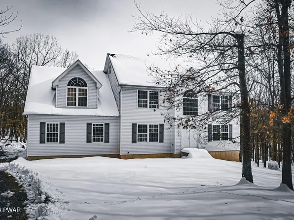 137 Circle Dr, Albrightsville, PA 18210