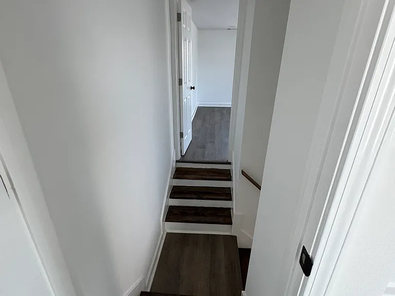 227 Lewis St — Photo 5