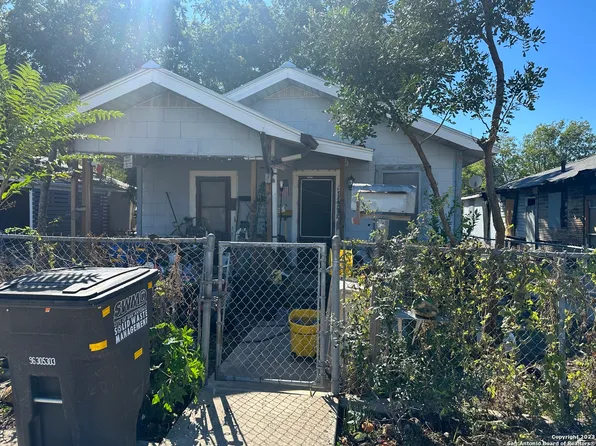 1426 E CARSON ST, San Antonio, TX 78208