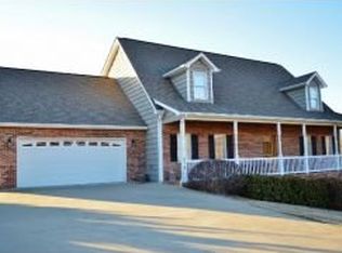 379 Boonesboro Rd, Gray, TN 37615