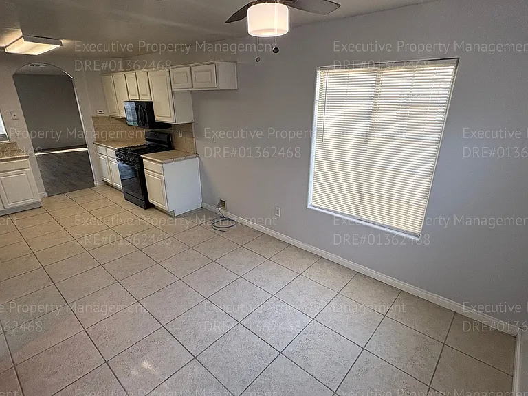 12108 Flat Iron Ct — Photo 41