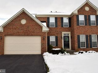 303 Hamlet Dr, Chalfont, PA 18914