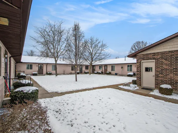 4819 Weston Ave, Kalamazoo, MI 49006