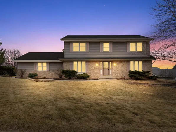 1476 Sunnyridge ROAD, Pewaukee, WI 53072