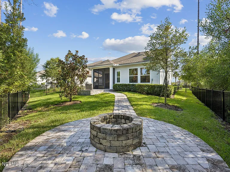 47 Oak Breeze Dr — Photo 38