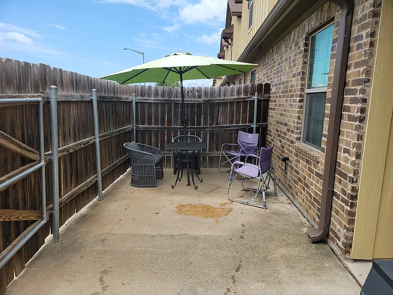 344 Newcomb Ln — Photo 12